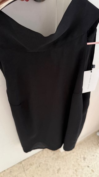 Camisa negra cuello lazo talla única nueva