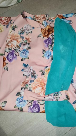 Vestido floral rosa elastico S/M