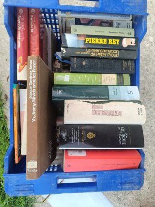 Liquidacion Lote 200 libros.
