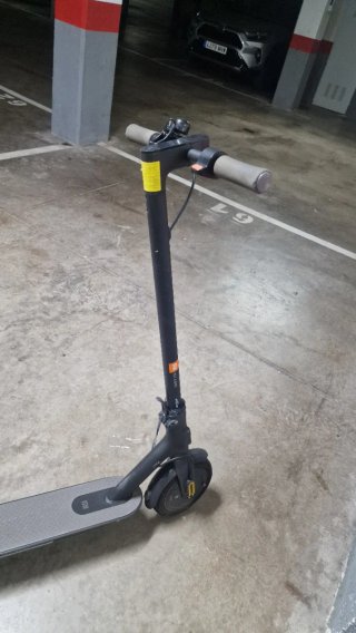 Patinete Eléctrico Negro