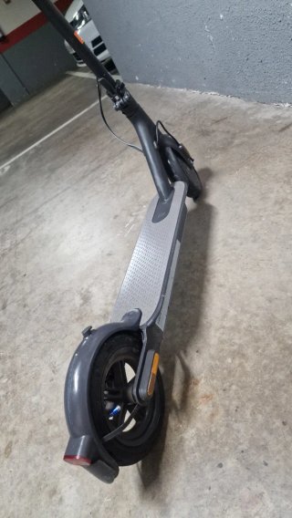 Patinete Eléctrico Negro