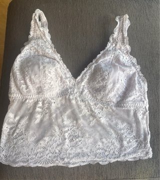 Top encaje lila talla M