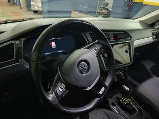 Volkswagen Tiguan RLine