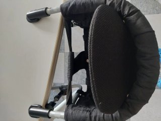 Trona bebé portátil adaptable a mesa, plegable.