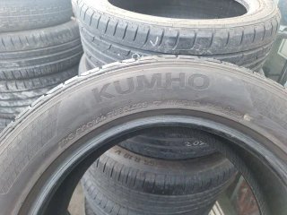 225 60 R17 99V Kumho - 1 neumático +95%