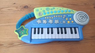 Teclado musical infantil