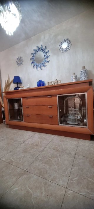 Mueble Comedor Madera y Cristal