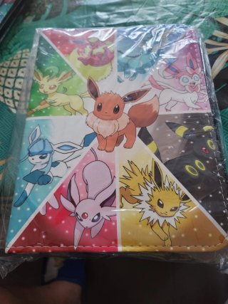 Álbum Cartas Pokémon Eevee y Evoluciones