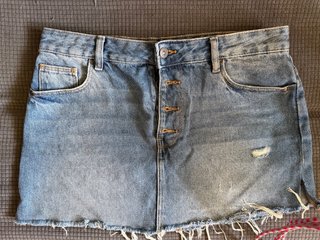 Lote shorts y faldas Levi's y Springfield