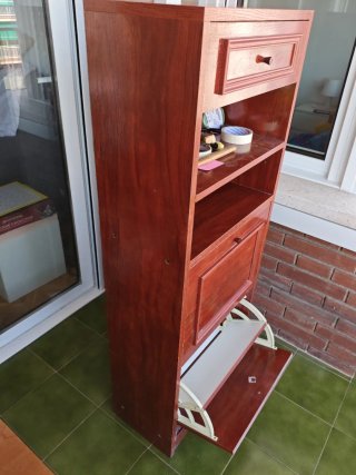 Mueble zapatero de madera