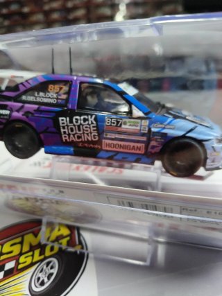 Scalextric Advance Ford Escort Cosworth 1:32