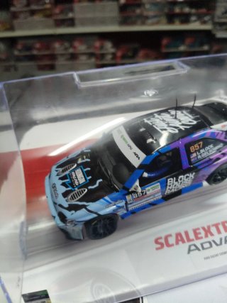 Scalextric Advance Ford Escort Cosworth 1:32
