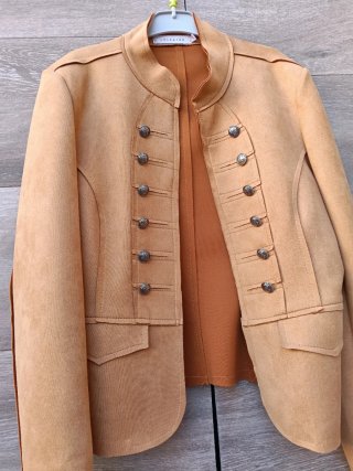 Chaqueta Lola Liza Beige