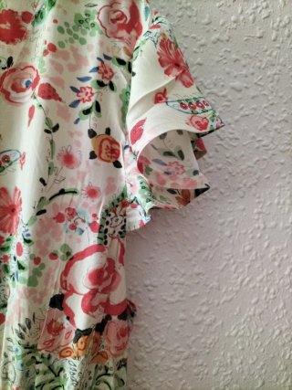 Vestido corto estampado floral