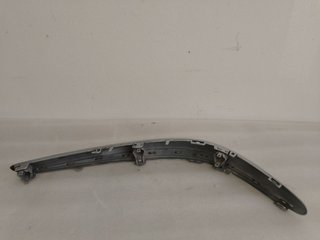 Moldura Paragolpes Delantero Izquierdo Mercedes-Be
