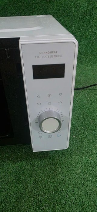 Microondas Cecotec 25L Blanco