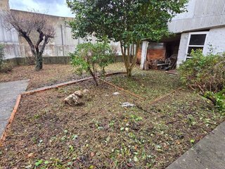 Casa adosada en venta en Lalín