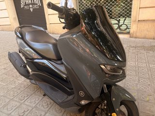 Yamaha NMAX 125 Gris