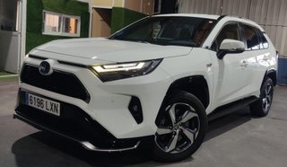 Toyota RAV4 4x4 HIBRIDO ENCHUFABLE 85Km Autonomía