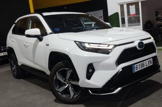 Toyota RAV4 4x4 HIBRIDO ENCHUFABLE 85Km Autonomía
