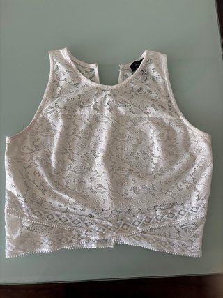 Top crop encaje blanco