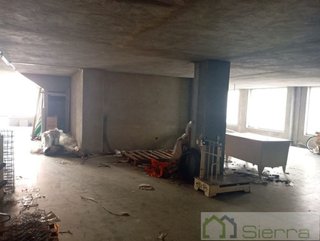 Local comercial en venta en Sarria