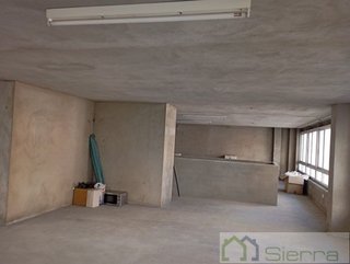 Local comercial en venta en Sarria