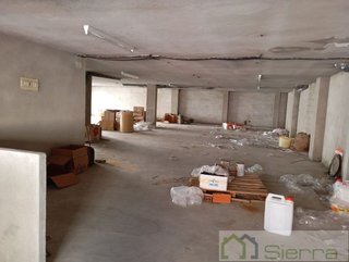 Local comercial en venta en Sarria