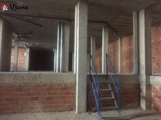 Local comercial en venta en Torre del Campo