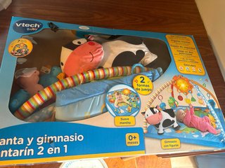 Manta y Gimnasio Bebé Vtech 2 en 1