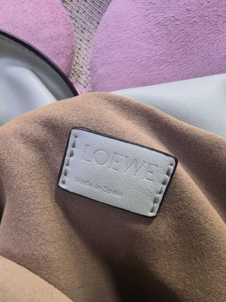 Bolso Loewe Flamenco Clutch Oro Blanco