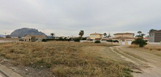 Terreno en venta en Les Marines/Las Marinas en Dénia