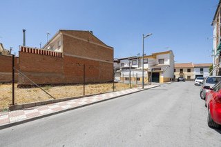Terreno en venta en Pinos Puente