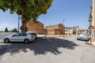 Terreno en venta en Pinos Puente