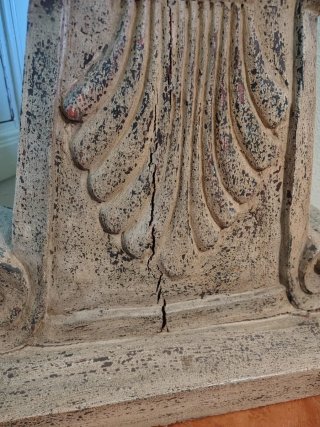 Pilar madera imitación piedra clásico