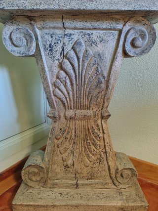 Pilar madera imitación piedra clásico
