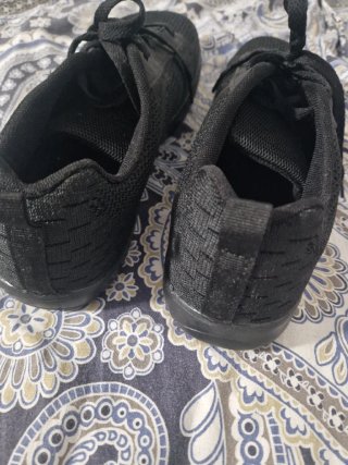 Scarpe nere da uomo