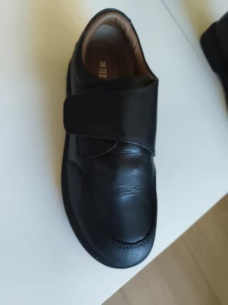 Zapatos niño velcro talla 35