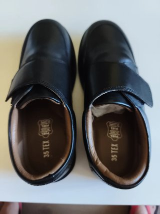 Zapatos niño velcro talla 35