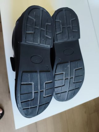 Zapatos niño velcro talla 35