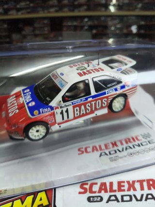 Scalextric Advance Ford Escort Cosworth bastos