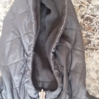 Cazadora Desigual reversible negra