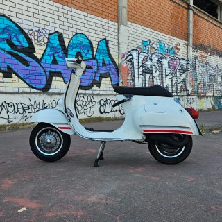Vespa Primavera T3 Blanca