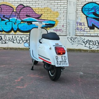 Vespa Primavera T3 Blanca