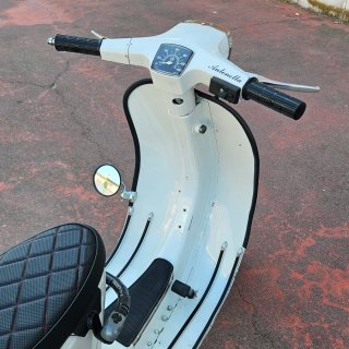 Vespa Primavera T3 Blanca