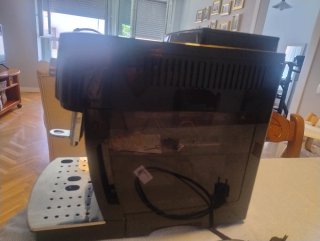 Cafetera Super Automática Delonghi Magnífica s