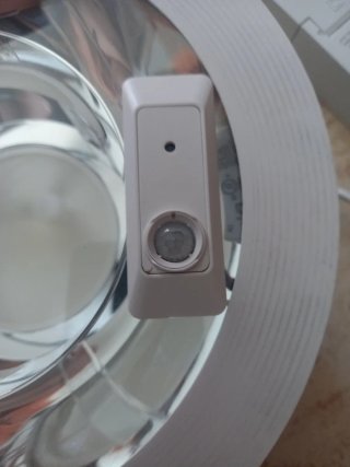 2 Foco LED con luz de emergencia