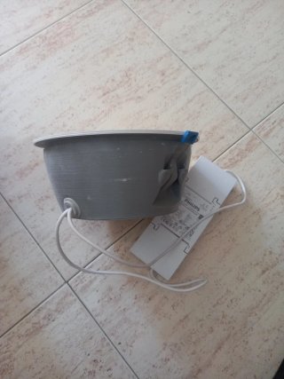 2 Foco LED con luz de emergencia