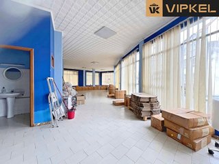 Local comercial en alquiler en Pontedeume