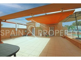 Chalet en venta en Monserrat